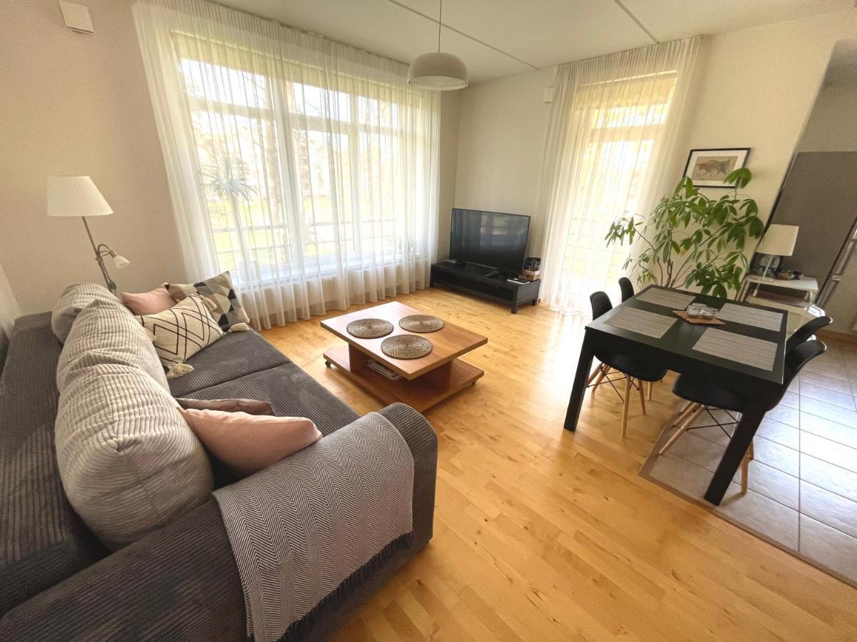 Cozy Home Apartment Kaivas, Free Parking, Self Check-In Riga Exterior photo